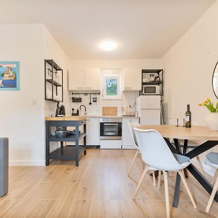 Holiday Home Greystone Оміш Екстер'єр фото