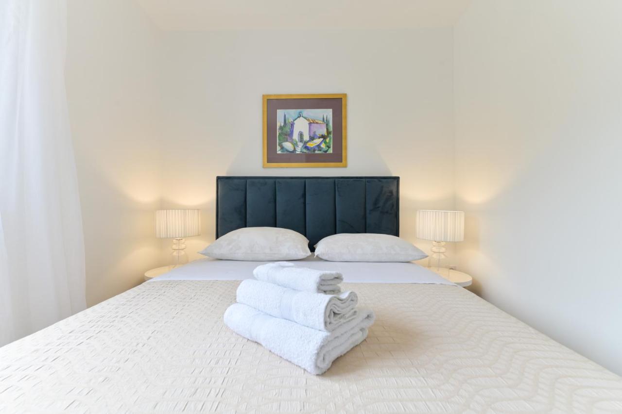Holiday Home Greystone Оміш Екстер'єр фото