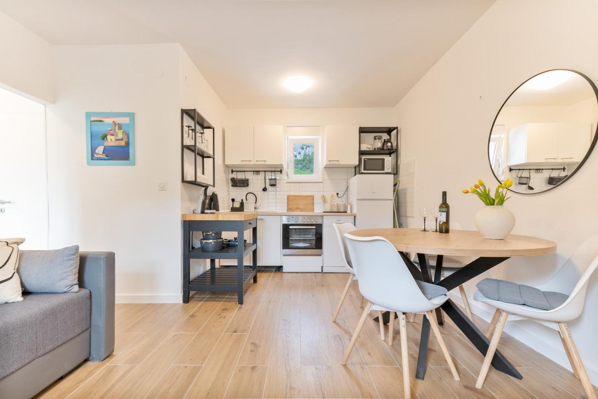 Holiday Home Greystone Оміш Екстер'єр фото